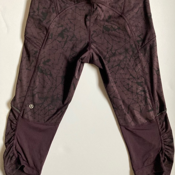 Lululemon athletic pants/ joggers
